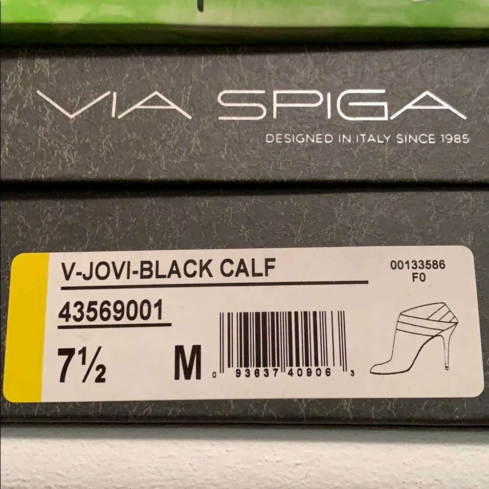 Via Spiga booties